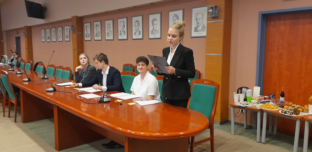 debata oksfordzka